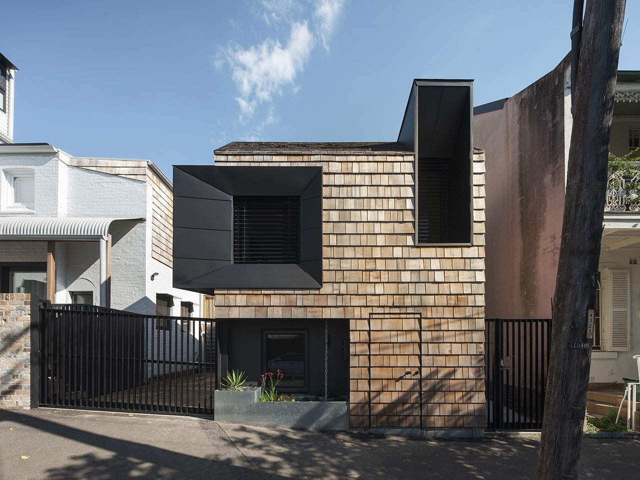 Pocket Passiv Is a Tiny 366-Square-Foot Net-Zero Home in Australia