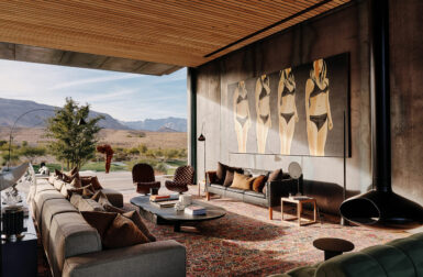 The Red Rock House Is an Architectural Dialogue With the Desert