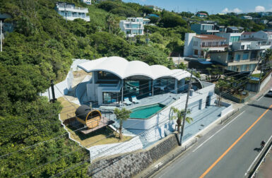 A Japanese Coastal Villa on Akiya Beach Inspired by the Ocean